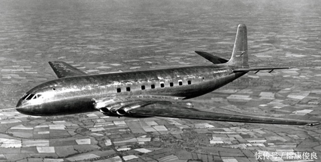 波音客机|最早的喷气式客机彗星，就像泰坦尼克号，受到追捧却结局悲惨