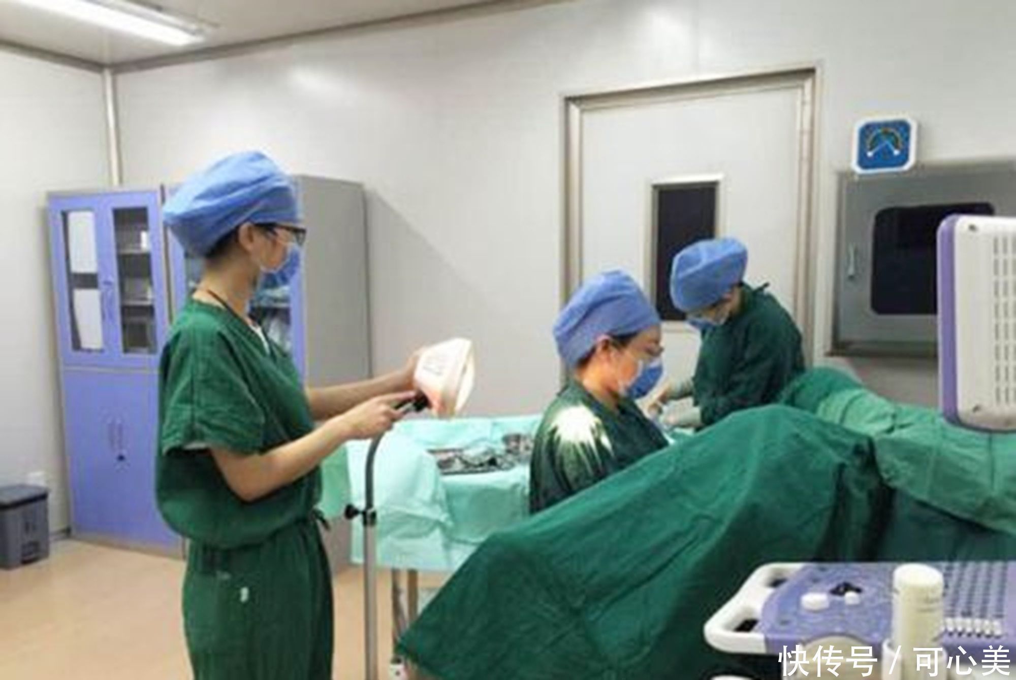 观摩|妇产医院让男医生接生,是不顾忌产妇隐私吗院方的回答有理有据