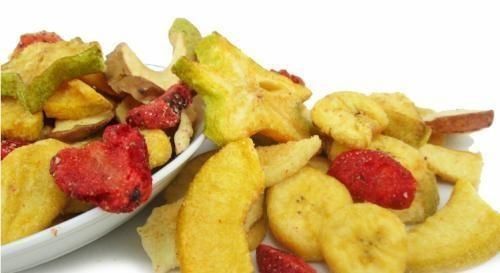 盐焗坚果|这4种零食最好少给孩子吃,不仅会让孩子长胖,还可能会影响智力