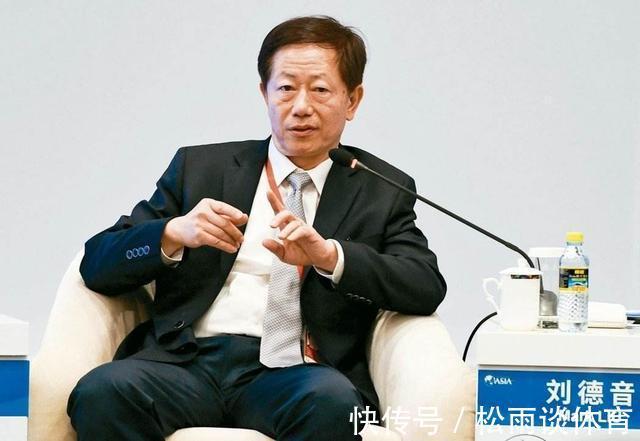 张忠谋|台积电突然宣布!刘德音没骗人,超50台EUV光刻机将就位