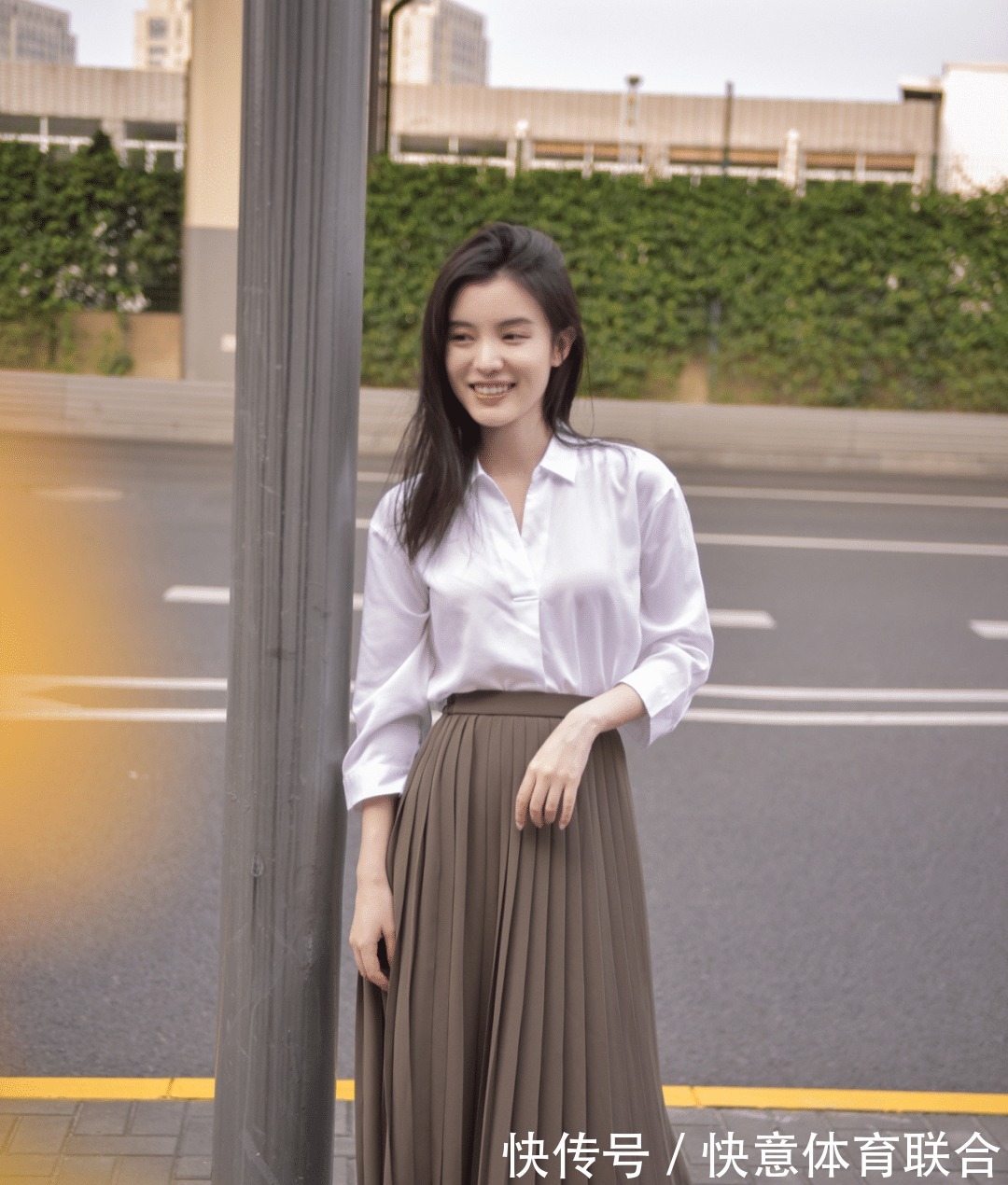 搭配 初秋,唯有“白衬衫”不可辜负,这些搭配思路太值得借鉴