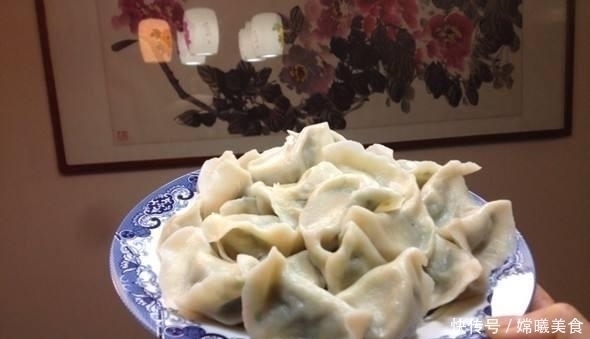 饺子|过年包肉饺子，不要忘记加这一步，不然做出来肉老汁少不好吃！