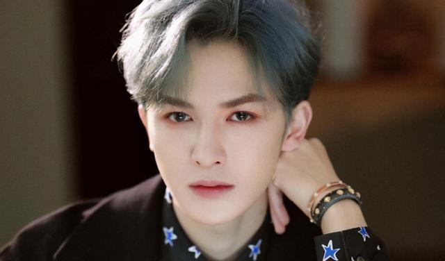 节目|朱正廷节目中谈恋爱观,耿直发言逗笑全场,却遭伊能静吐槽太直男