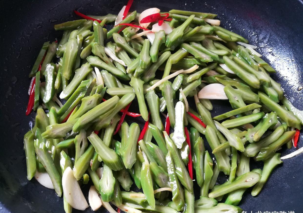 蔬菜中的刮油高手,每周坚持吃2次,相当于给肠胃做个大扫除