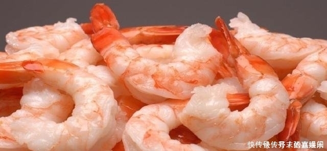 白水煮大虾用冷水还是热水原来我一直都错了,难怪不新鲜不好吃