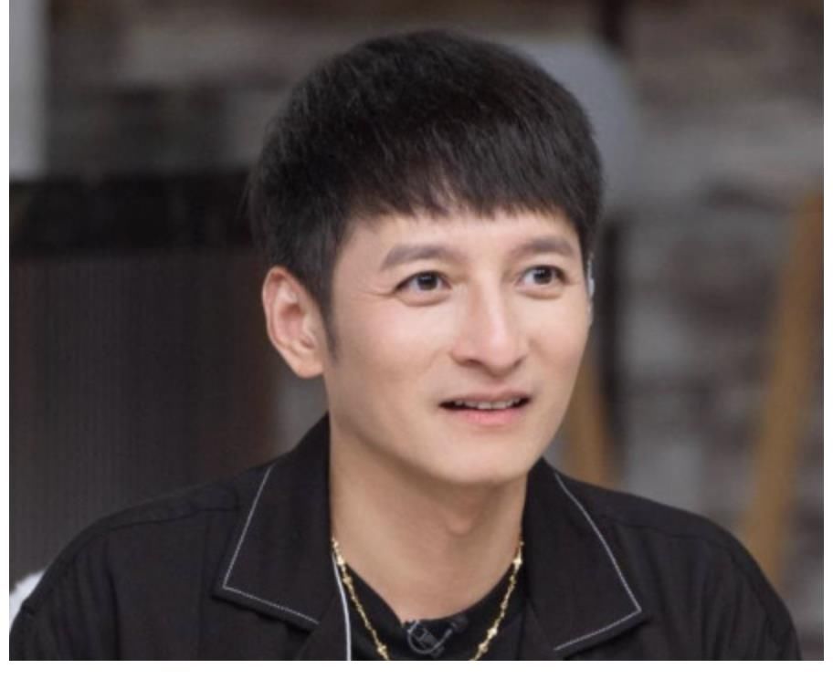 快本|收視新低主持被嘲，還被爆何炅辭職節(jié)目停播，《快本》何去何從？