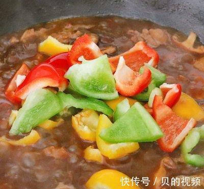 土豆|10分钟出锅的营养低脂家常菜:黄焖鸡,鲜嫩又爽口