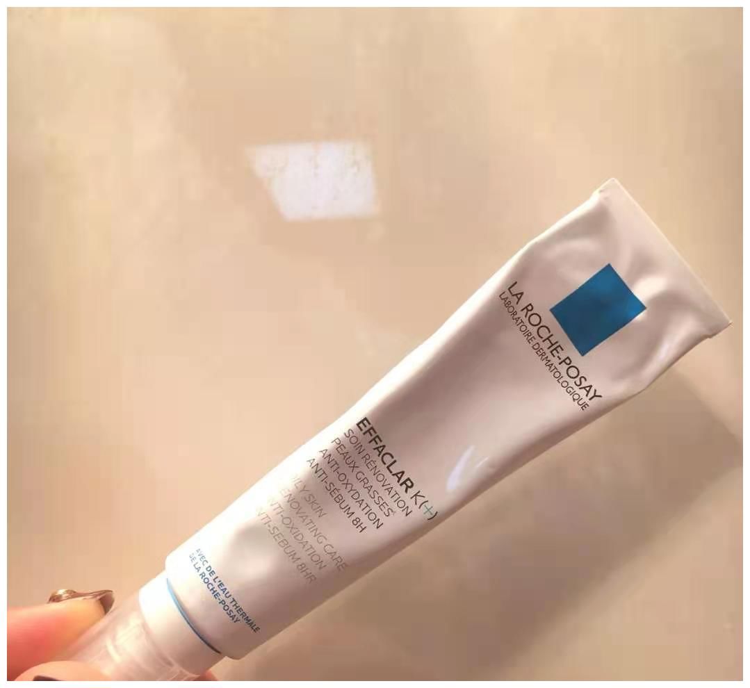 粉底液卡粉，浮粉的原因是什么？