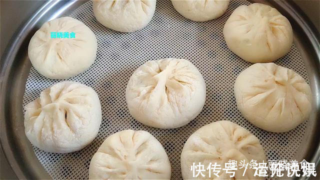 蒸包子别直接上锅蒸,教你传统老方法,简单好吃,吃一次念念不忘