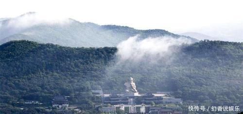 这个在我国最“流氓”的景区，山下买的票到山上就不承认了