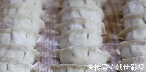 饺子|入秋后,这菜抓紧吃,富含多种维生素,胜过吃良药,包饺子特香