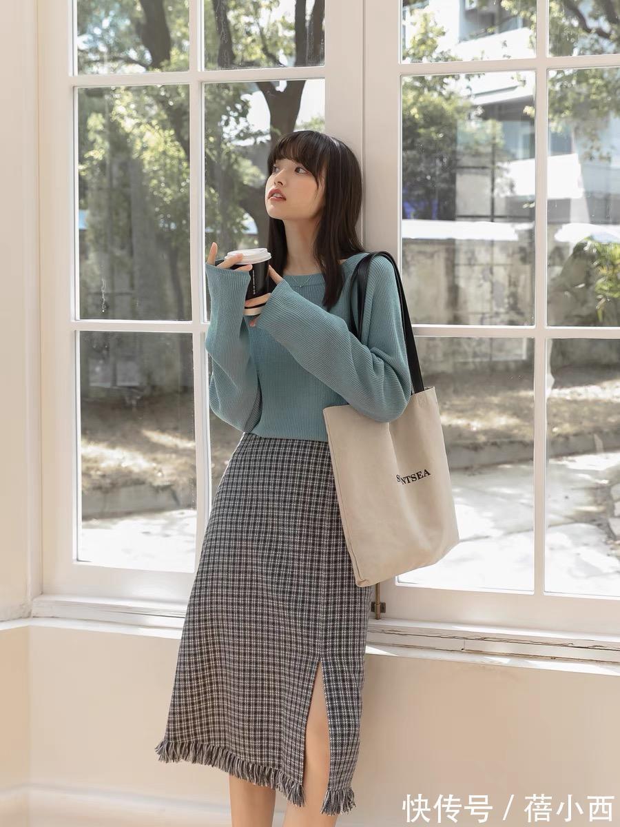 裙装|秋天衣橱里必备“裙装”!学会裙装搭配,让自己成为一枚时髦精