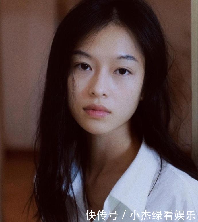 脸上有这4个特征的女人,年轻时气质出众,到了40岁也不显老