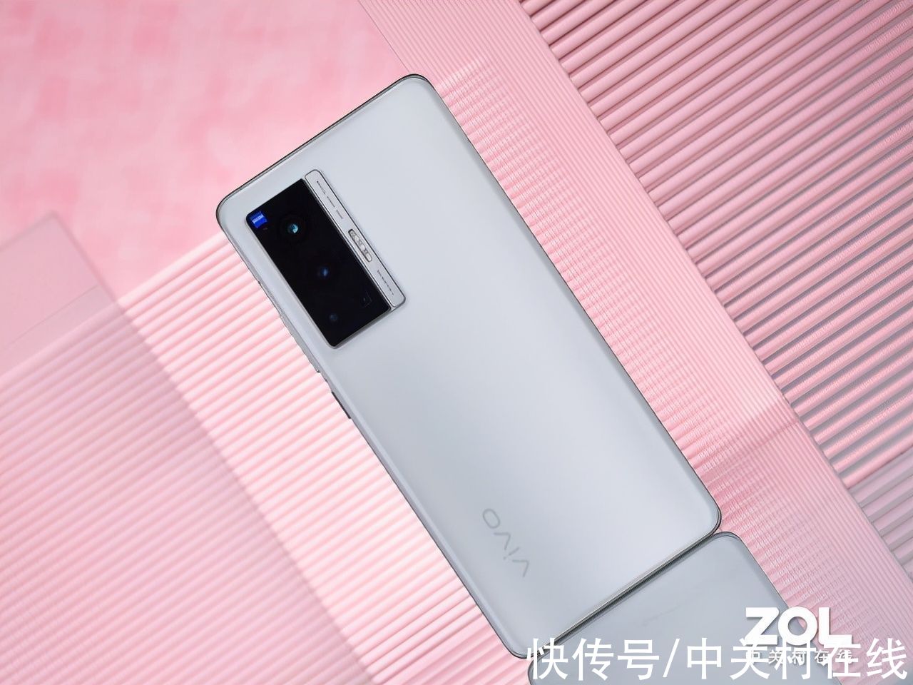 pro+|方寸之间蕴藏＂中式园林＂：vivo X70 Pro图赏