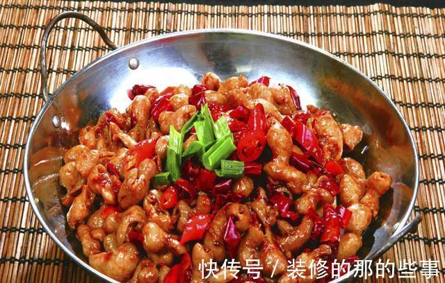 肥肠|炒肥肠怎么清洗才干净？大厨从清洗到炒制都教你，好吃还没异味