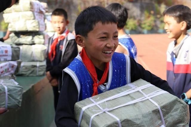 幼年时期|高智商的孩子,都有这3个“怪癖”特征,家长别把“天才”扼杀了