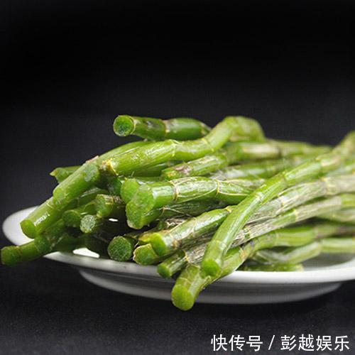 女人|女人不想老,想皮肤白净有弹性,就常吃这几种不起眼的食物