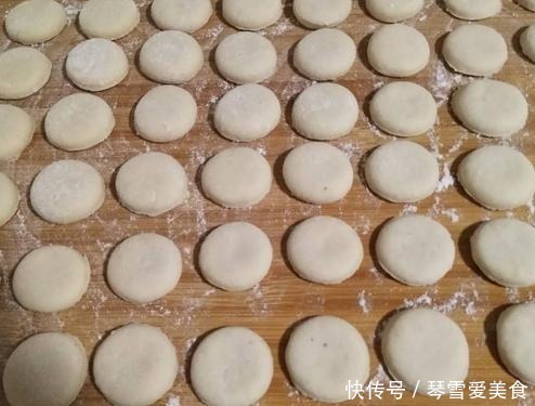 自制|学会自制山药小饼,营养美味无添加,孩子喜欢吃,零食不用买!