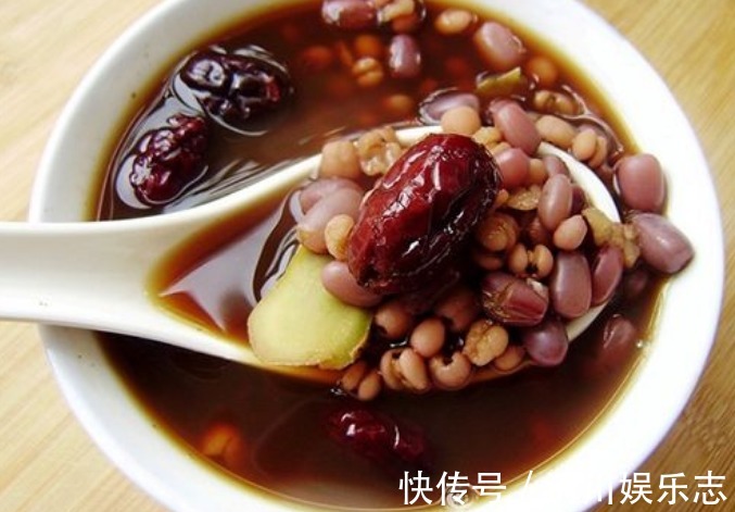 红豆黑米粥|天然的“阿胶”找到了,每天喝一碗,气血足了,脸色越来越红润