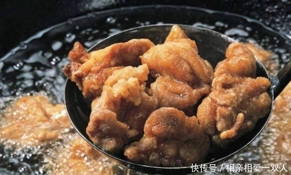 脂肪肝越来越多,4种食物再美味也最好别去碰,