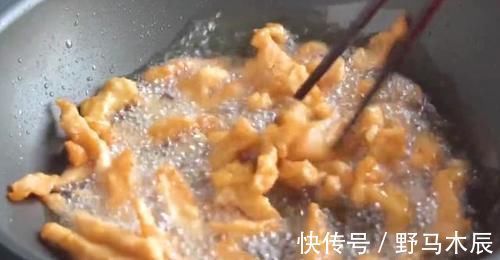 糖醋料汁|鸡胸肉别炒着吃，试试这个做法，外酥里软，酸甜可口，全家都爱吃