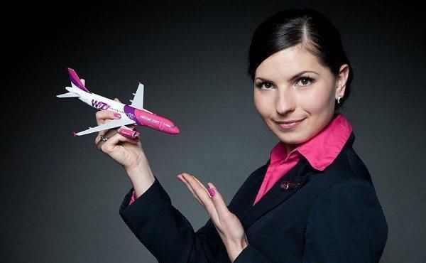 老年|世界各国空姐你都见过哪些国家的最喜欢哪个航空的空姐!