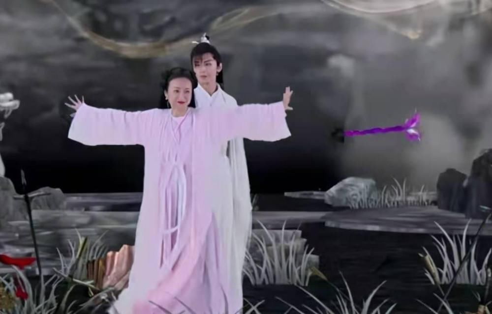 意难平?成毅搭档赵露思重现《琉璃》片段,CP粉直言受到二次伤害