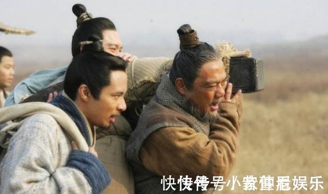 大门!古人讲“穷不搬家,富不迁坟”,有何依据?下半句更是精华