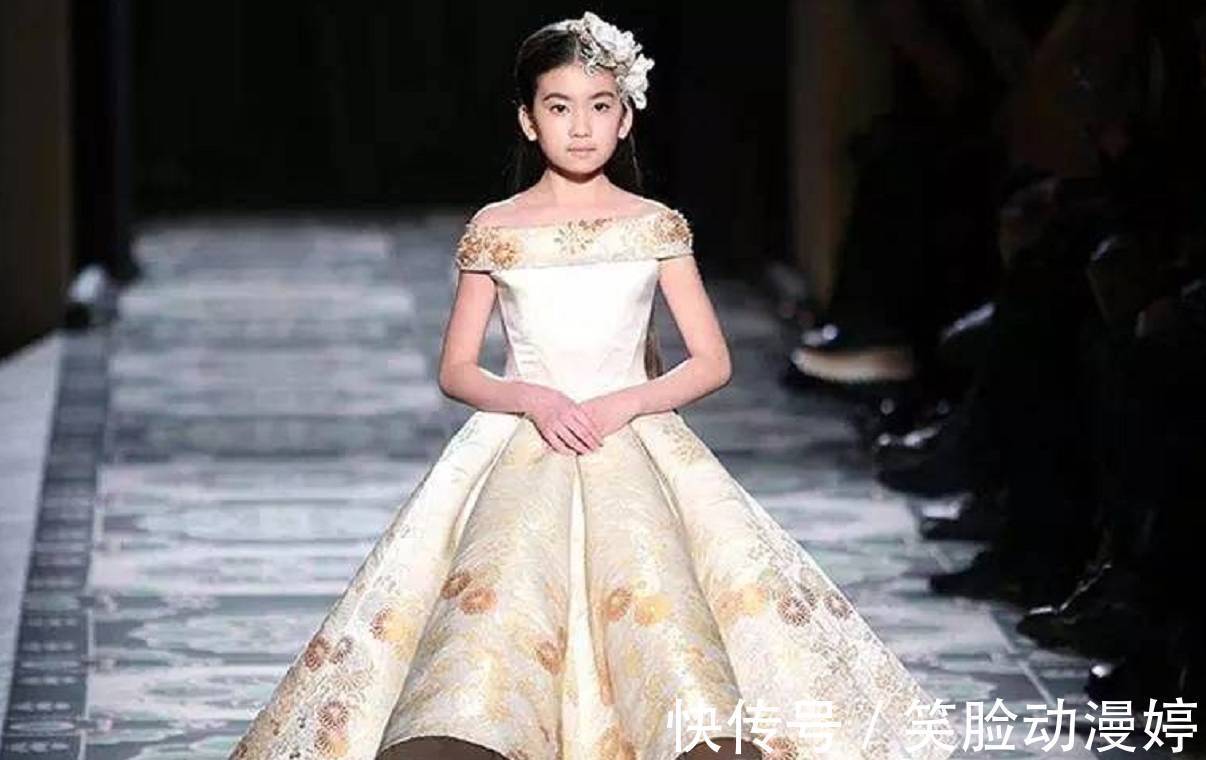 高手|爸媽都是玩COS的高手是啥體驗?3歲萌寶在漫展中長大,手辦當玩具