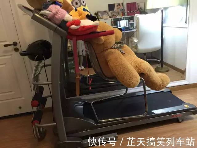 跑步机|谁买谁后悔,客厅鸡肋家具,白送我都嫌占地方!你家中招了吗?