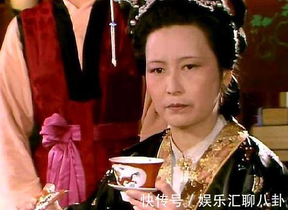 宝钗!人参养荣丸是过期药,此药藏了王夫人和宝钗,对贾母和黛玉的恶意