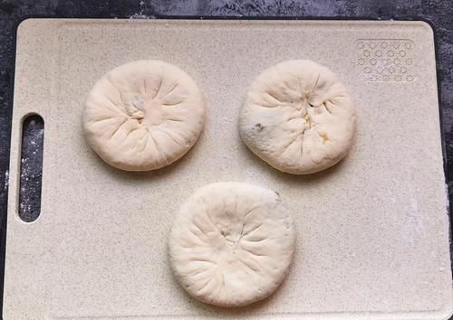 冬天,遇到这菜再贵我都会买几斤,做成馅饼家人爱吃,真香