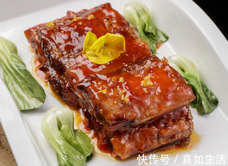 个头|过年买带鱼，别只看个头大小，如果遇到下面4种，再便宜也不能要