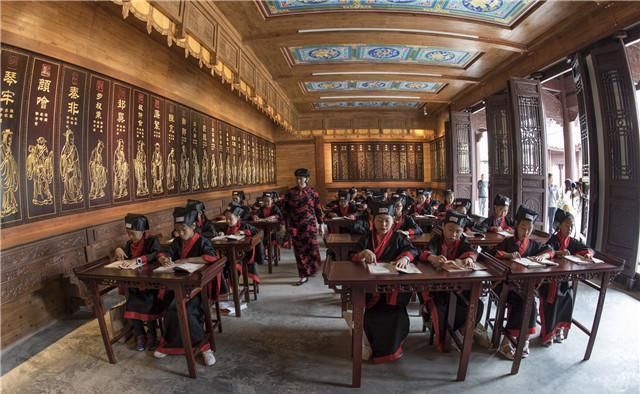 文化|会忽悠的大师,更像真大师一群无耻的流氓,文化的毒药