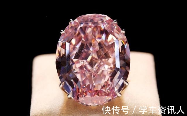 珠宝!粉红美钻送公主,成全女王少女心,莉莉贝特的这枚花型胸针不简单!