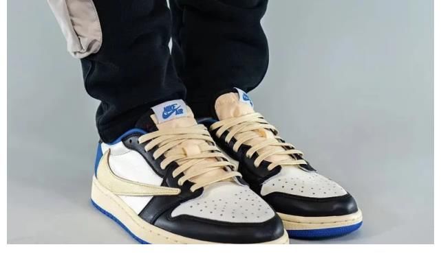 jordTravis Scott X 藤原浩 X AJ1 三方联名 排面拉满！这次你冲吗？