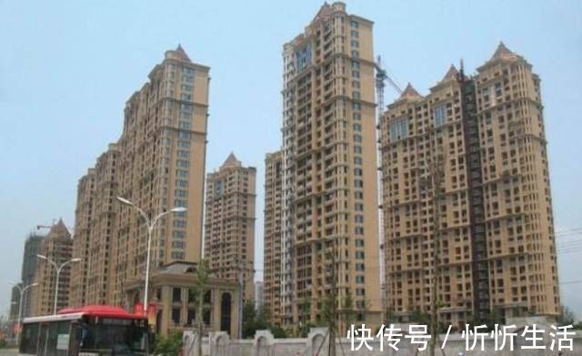 表哥|我表哥告诉我,买房选楼只是第二件事,选楼是关键