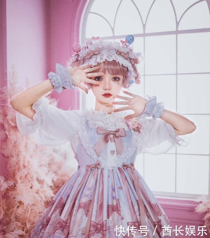 看起来|这个风格的洛丽塔总被嫌弃,看起来还很廉价,但lo娘偏偏很爱它
