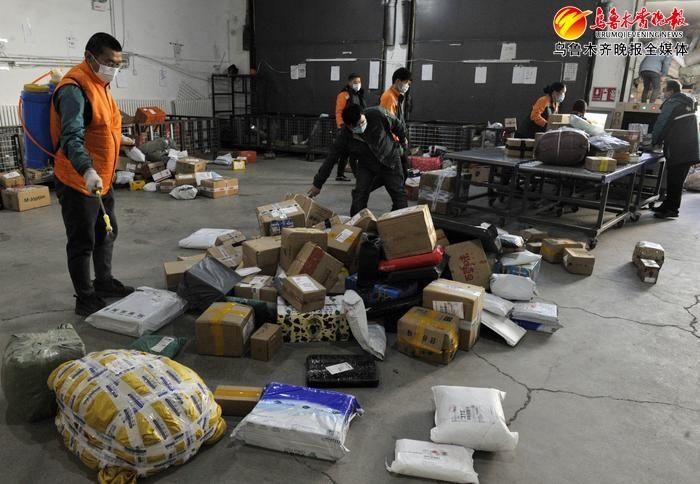 政集团有限|“双11”包裹进入派送高峰 快递员日送快递翻倍