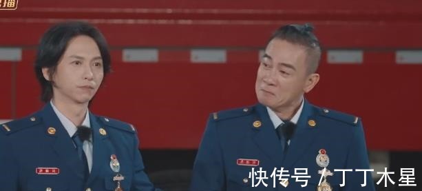 陈小春、张智霖催泪合唱《真的英雄》，站长手写信破防了