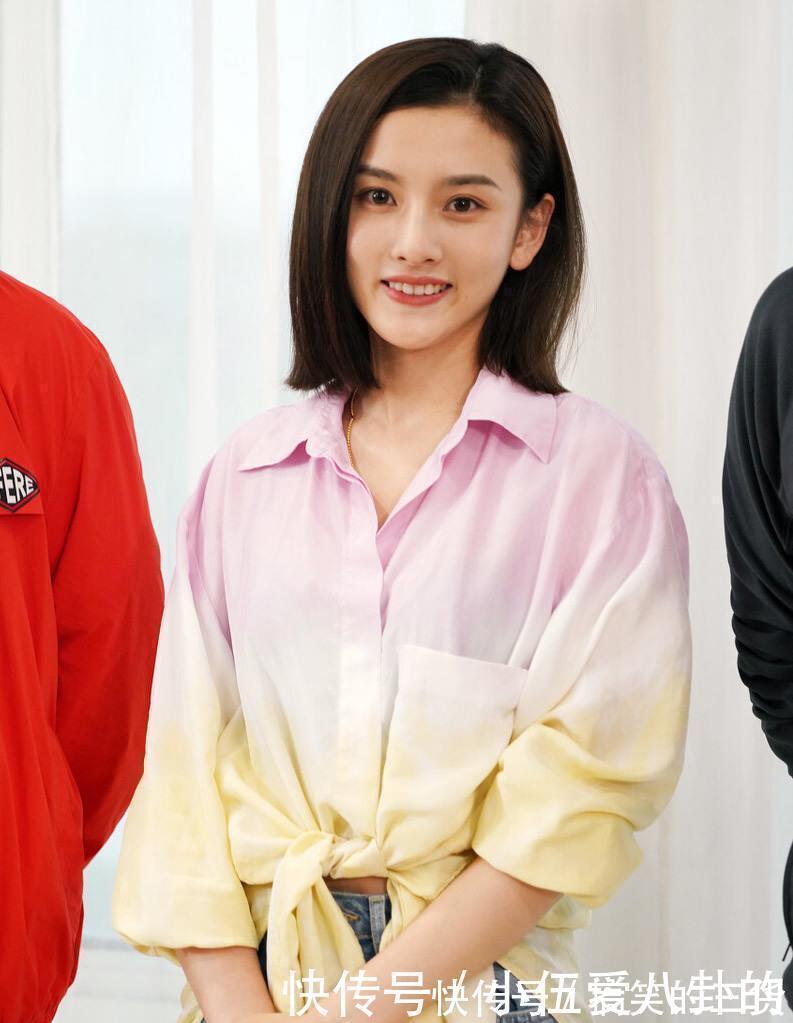 时尚|好看不用打理的短发有哪些?一刀切的齐下巴短发不错,简单又时髦