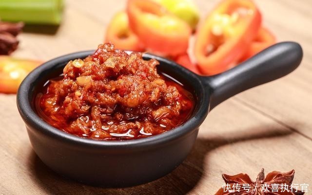稳定|血压居高不下?告诫:4个“诱因”,请及时避开,血压或慢慢稳定