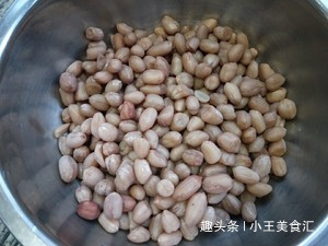 芹菜还炒着吃这才是芹菜最好吃的做法,营养美味,你不一定吃过