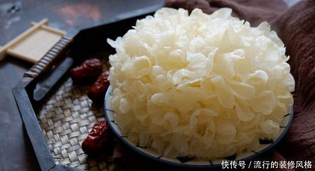 红枣|咳嗽痰多总不好?69岁老奶奶:这两种食材一起煮,止咳化痰润喉