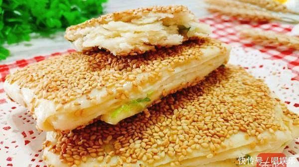烧饼也能自己做,和面很关键,面软油酥香比买的还好吃