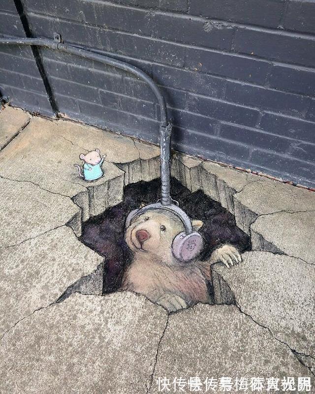 密歇根州!他用粉笔在街边“乱涂乱画”,吸引了百万粉丝,网友:能多来点吗