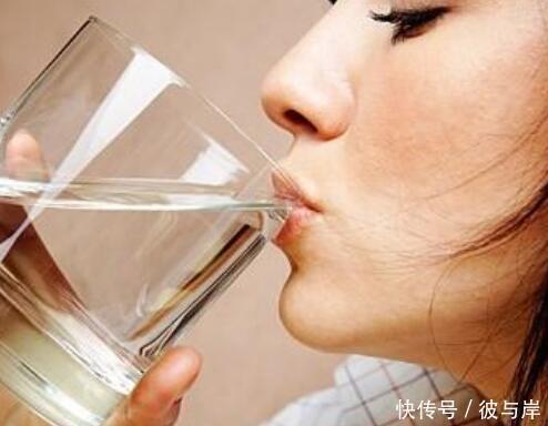 四个关于祛痘印的谣言，很伤皮肤！一定不要再用了