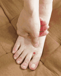 “春困”来临,你却睡不着、半夜总醒?警惕2种情况,别不当回事