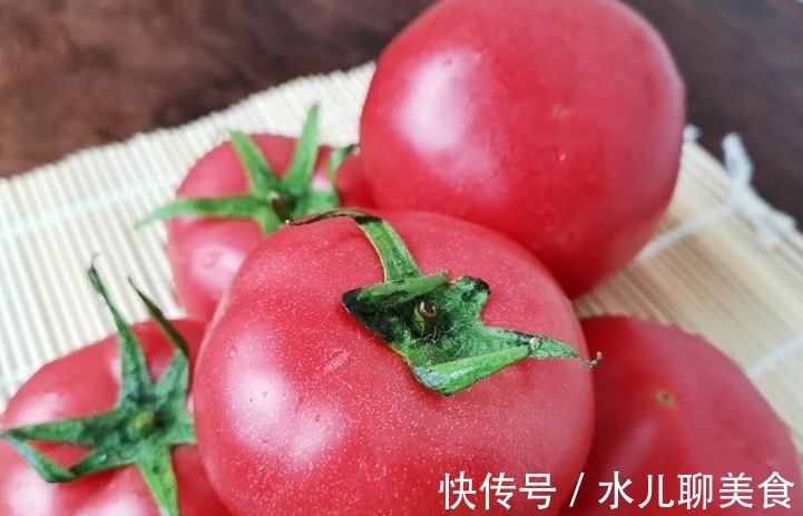 叶子|买西红柿时,牢记这3点,成功避开激素西红柿,个个清甜多汁儿!