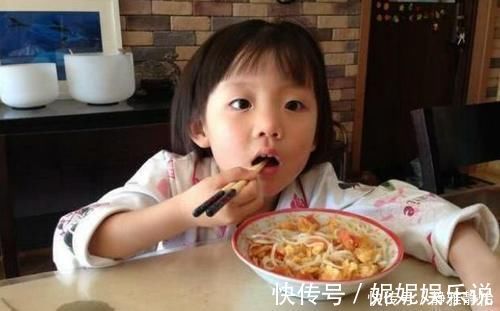 姥姥|6岁女孩积食不长个,“伤脾王”被揪出,大夫:这东西不能每天吃
